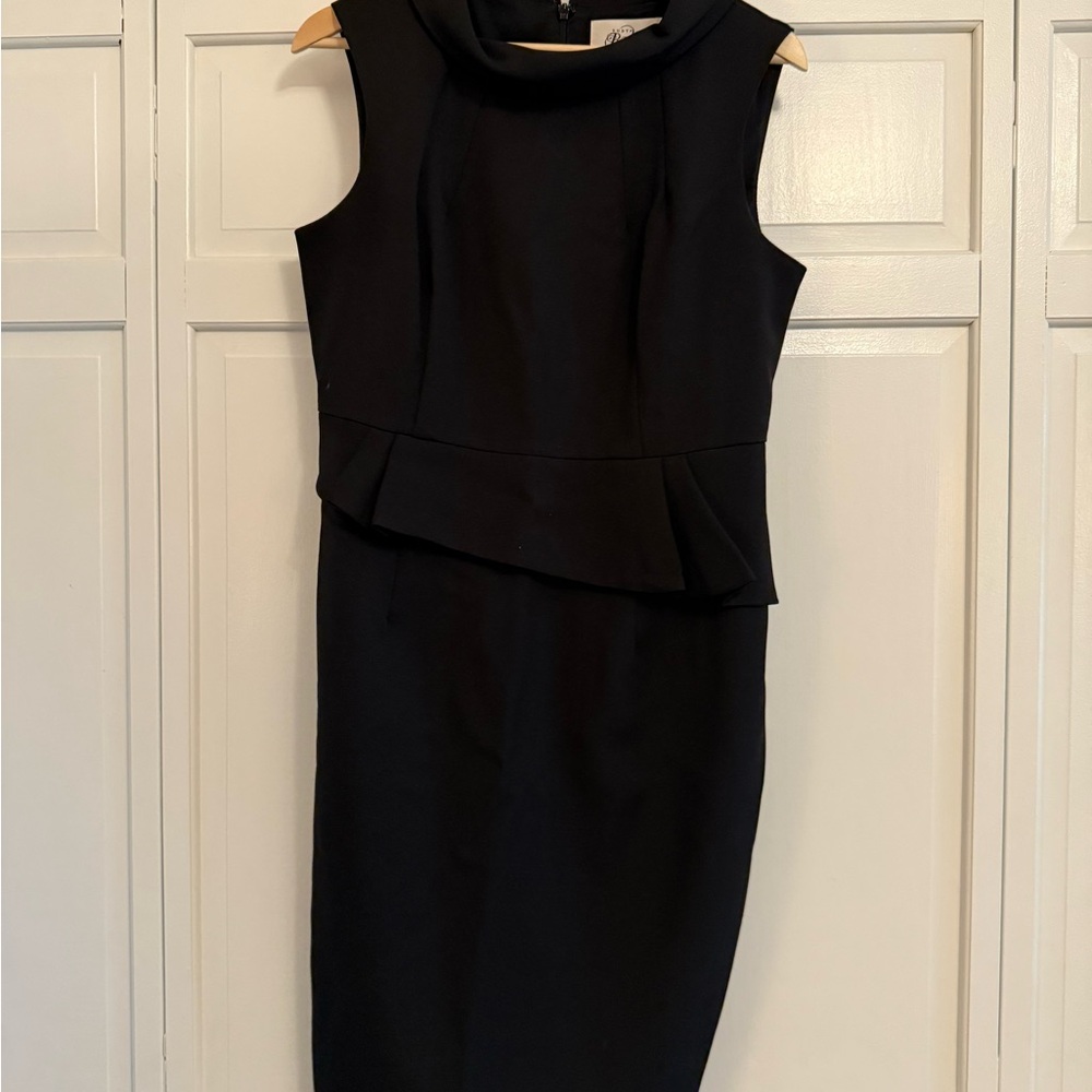 Elle Elegant Black Sleeveless Midi Dress